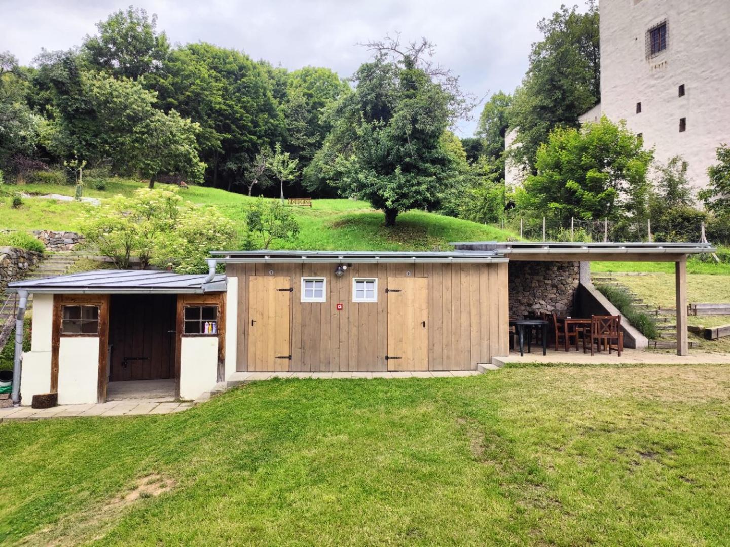 Stanovanie Pod Starym Zamkom - Camping Banská Štiavnica 外观 照片