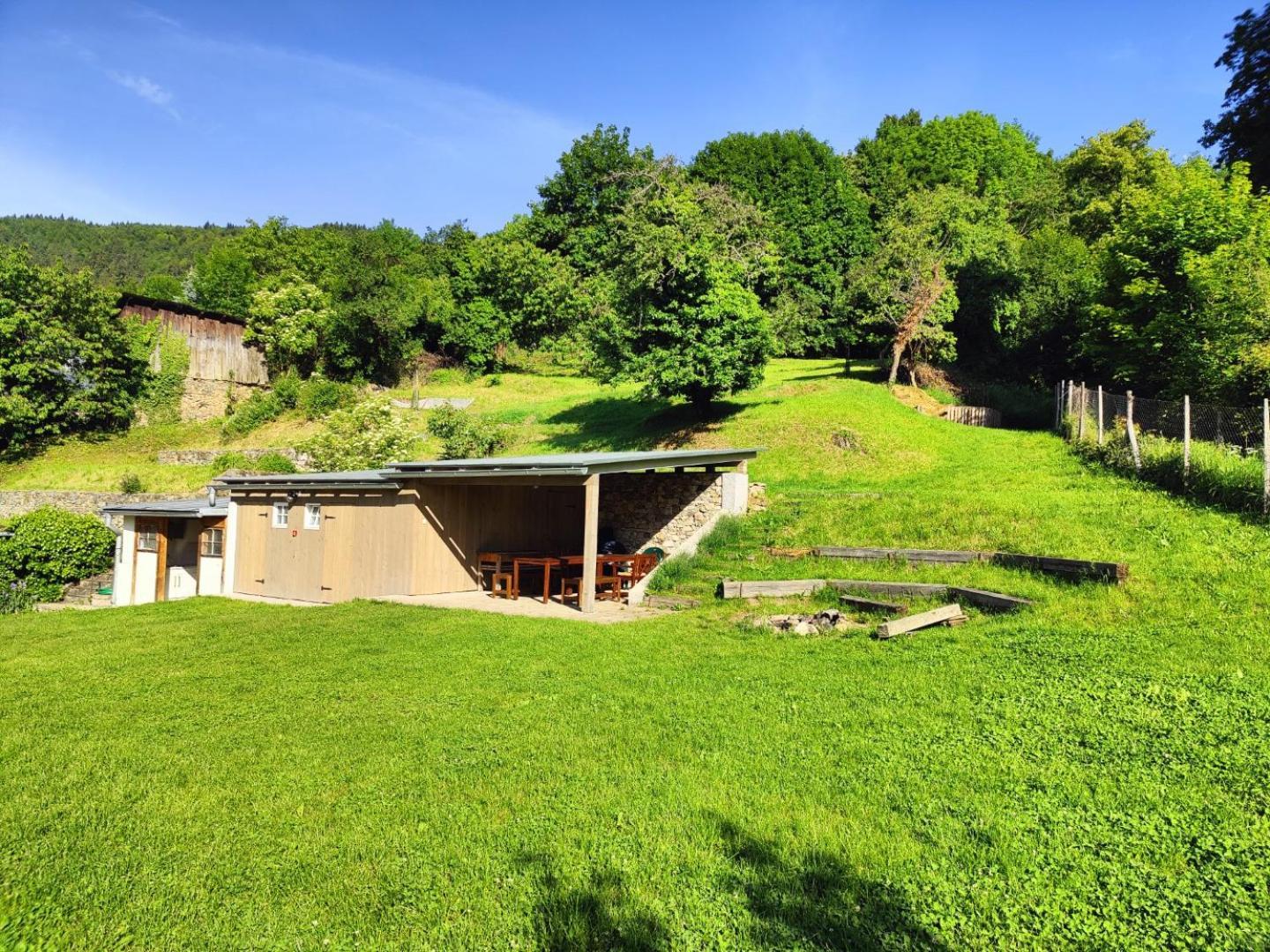 Stanovanie Pod Starym Zamkom - Camping Banská Štiavnica 外观 照片